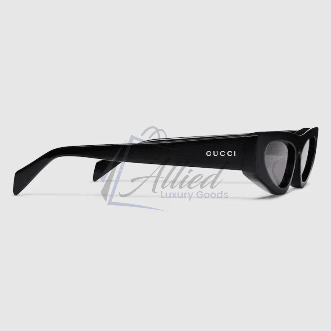 Gucci Cat-Eye Sunglasses Tortoiseshell Frame