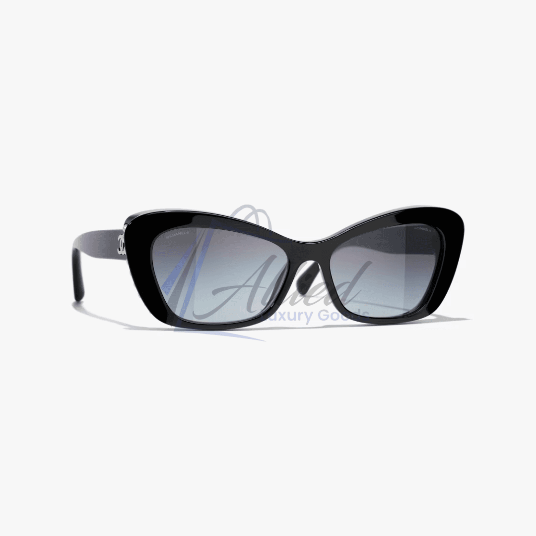 CHANEL Cat Eye Sunglasses