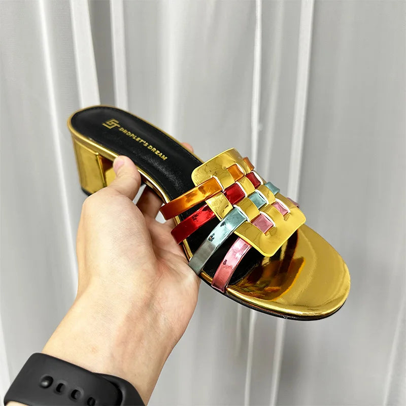 Elegant Checkered Heeled Slippers – Stylish & Versatile Design