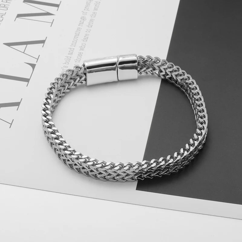 Men’s Stainless Steel Franco Link Bracelet – Trendy & Magnetic Clasp