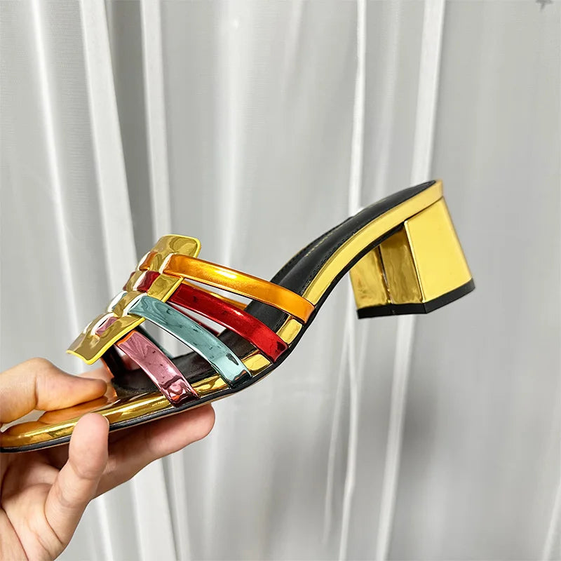 Elegant Checkered Heeled Slippers – Stylish & Versatile Design