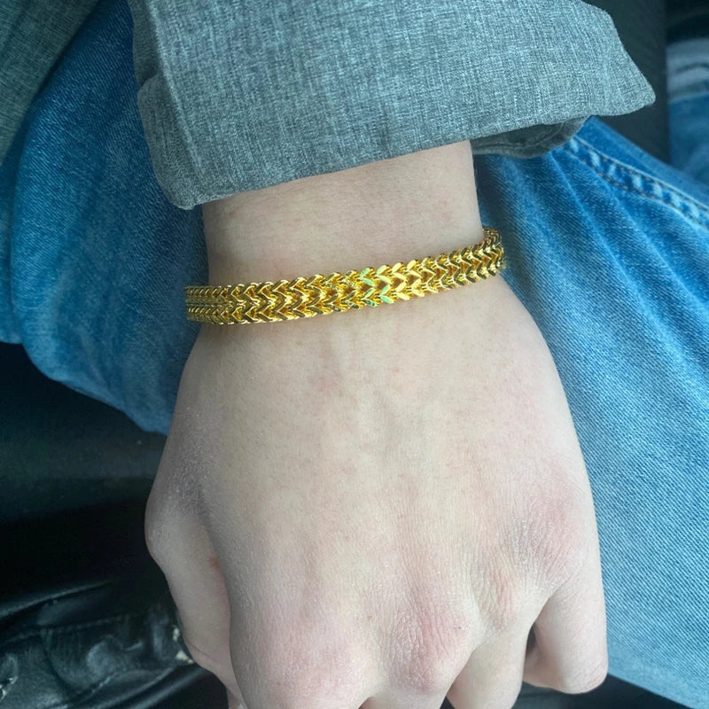 Men’s Stainless Steel Franco Link Bracelet – Trendy & Magnetic Clasp