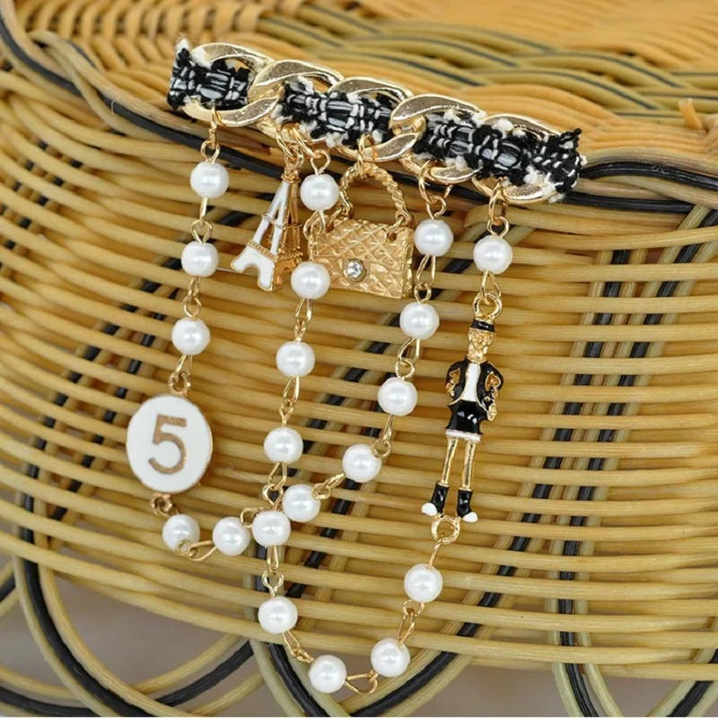 Luxury Pearl Tassel Brooch Number 5 Brooch Gift for Girl Accessories Bag Women's clothing Pin For Man Gift Jewelry