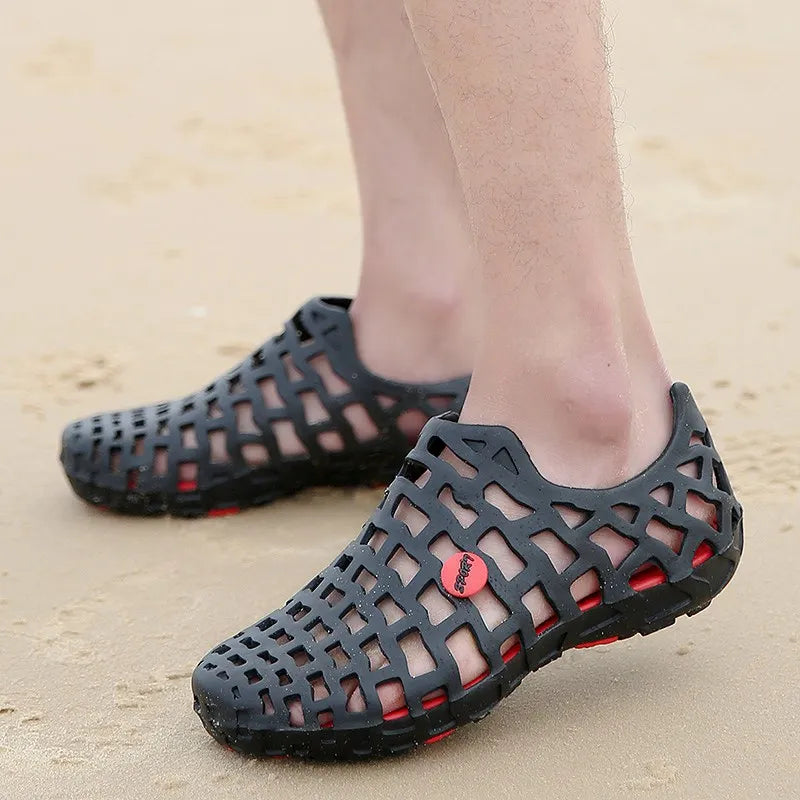 2021Summer Water Shoes Men Breathble Hollow Beach Sandals Upstream Aqua Shoes Women Quick Dry River Sea Slippers Diving Swimming