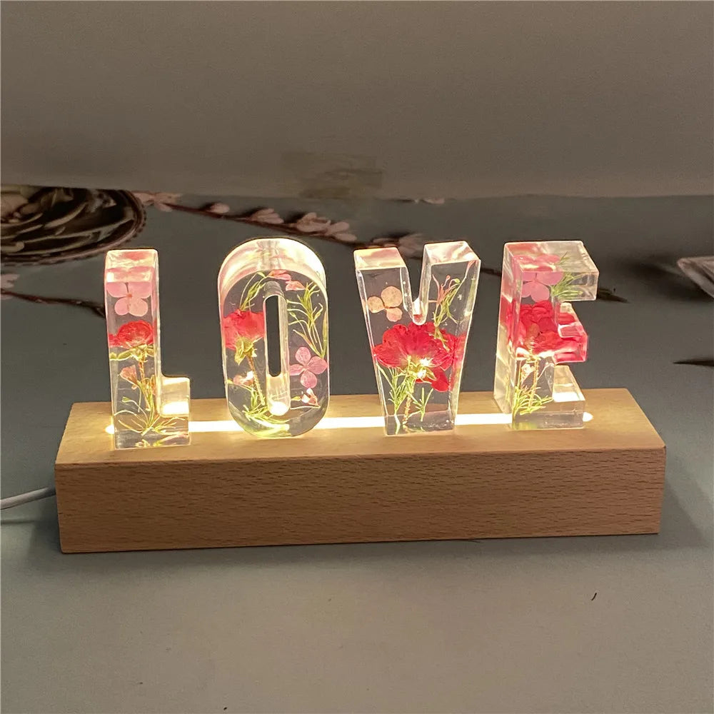 Personalized Custom 26 Letter Initial Pressed Dried Flower Nightlight USB LED Wood Base Night Light Home Decor Unique Gift