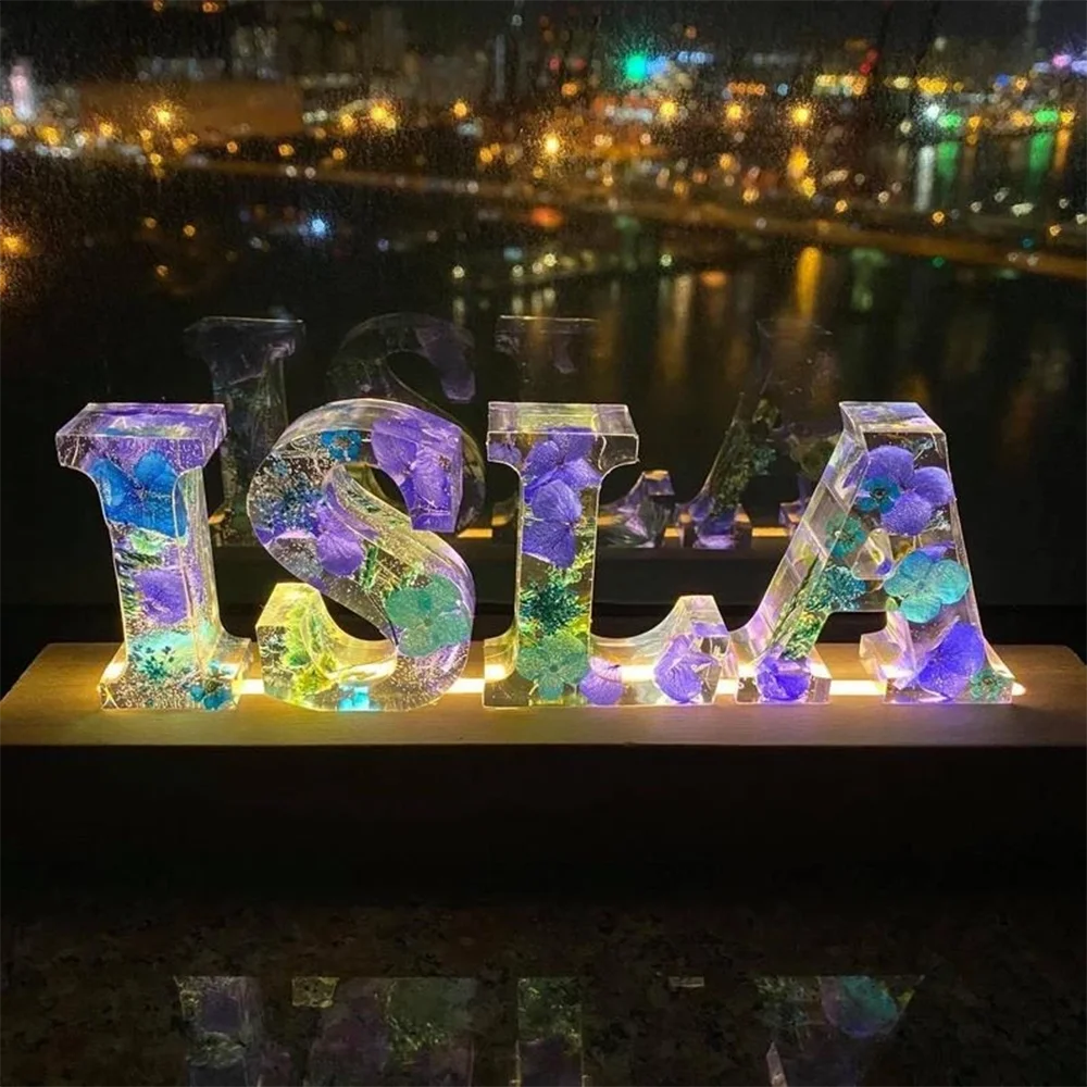 Personalized Custom 26 Letter Initial Pressed Dried Flower Nightlight USB LED Wood Base Night Light Home Decor Unique Gift