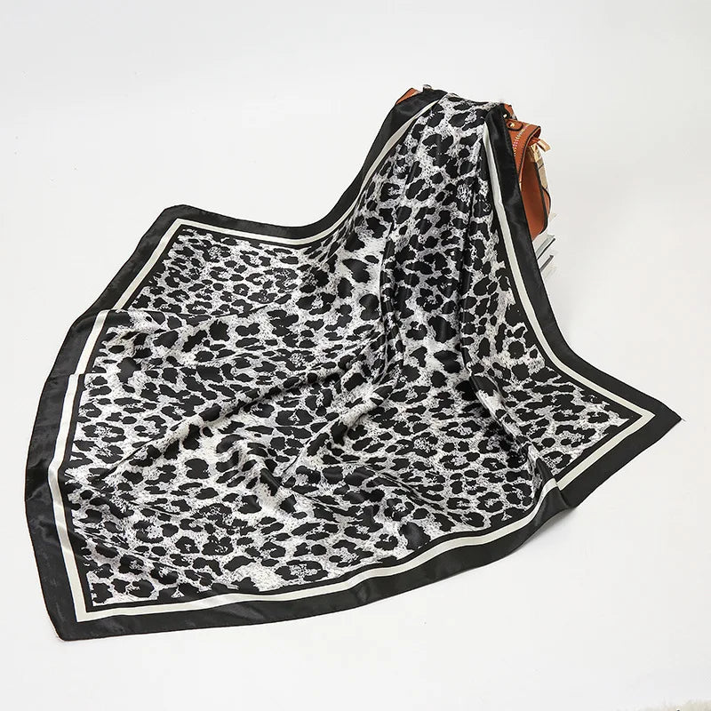 Luxury Women Silk Scarf Square Shawls Lady Bandana Fashion Leopard Print Hijab Scarves Female Neckerchief Head Wraps Foulard