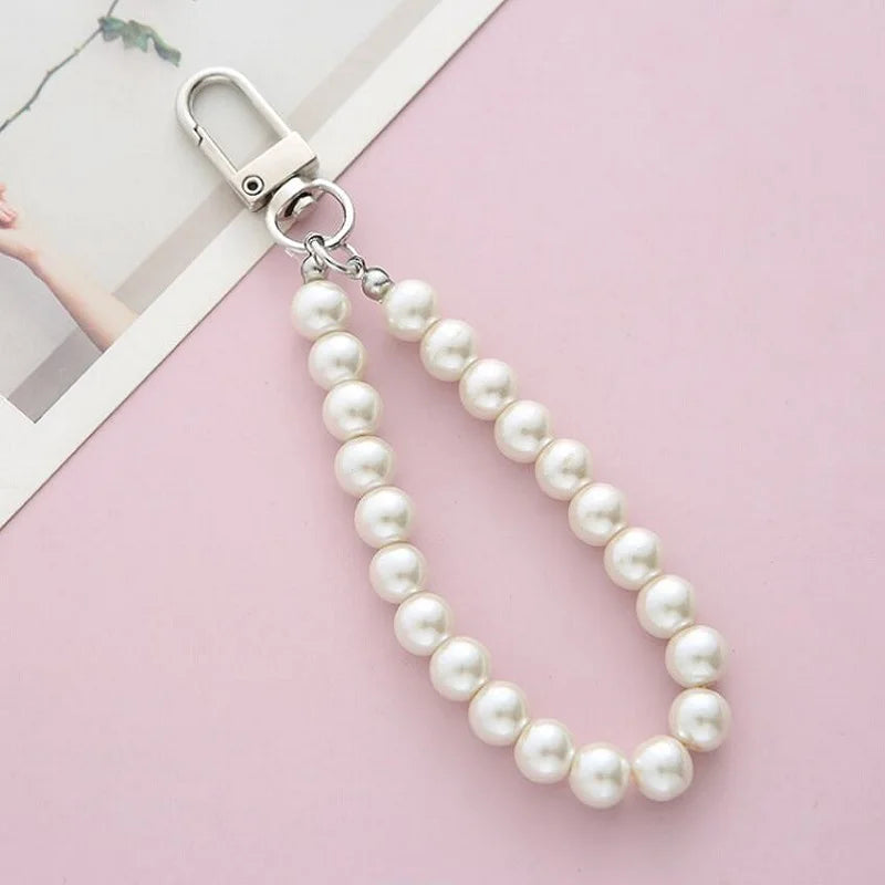 Cute Pearl Keychain Luxury Women Jewelry Shiny Pearl Bead Shell Phone Bag Backpack Charm Accessory Car Key Key Chain Pendant