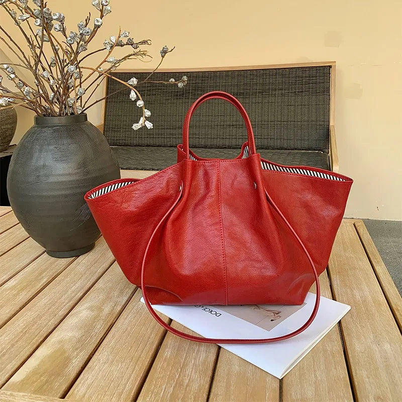 Women's Genuine Leather Bucket Bag – Fashionable & Versatile