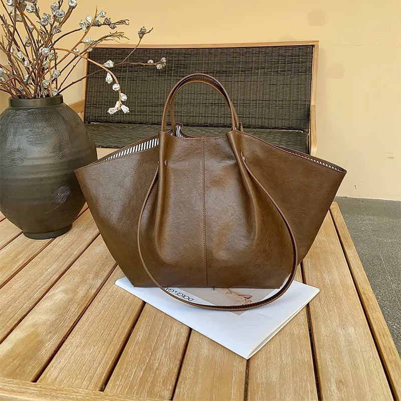 Women's Genuine Leather Bucket Bag – Fashionable & Versatile