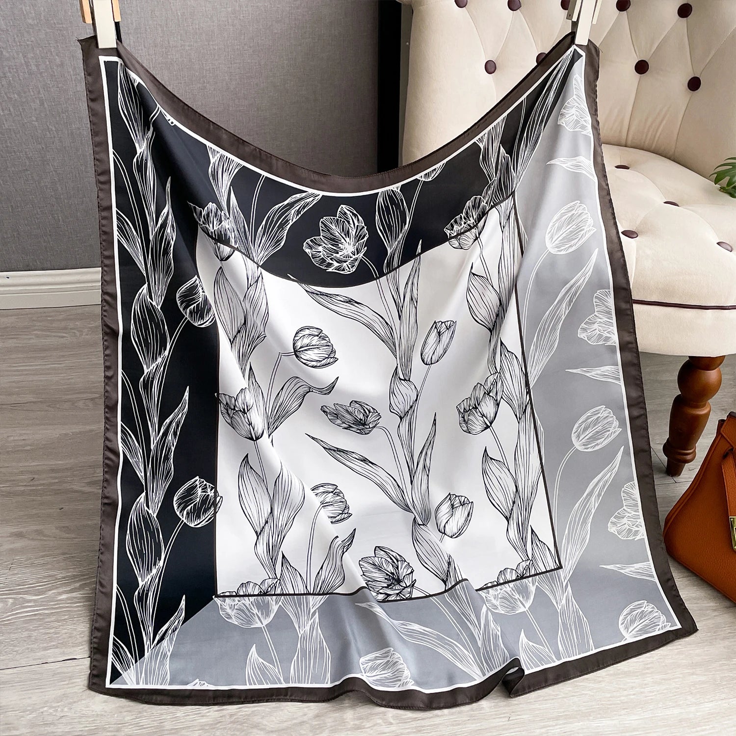 Women's Fashion Print Scarf – Lightweight & Stylish