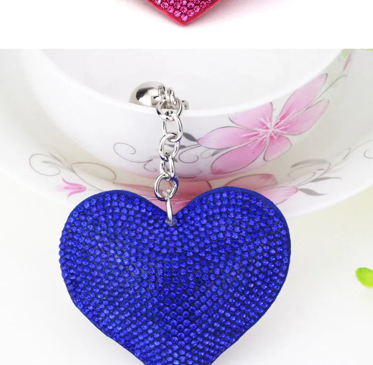 Luxury Brand Heart Shape Crystal Keychain Pendant for Women Bag and Car with Metal Keyring Key Accessories