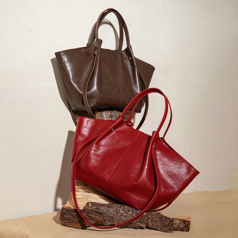 Women's Genuine Leather Bucket Bag – Fashionable & Versatile