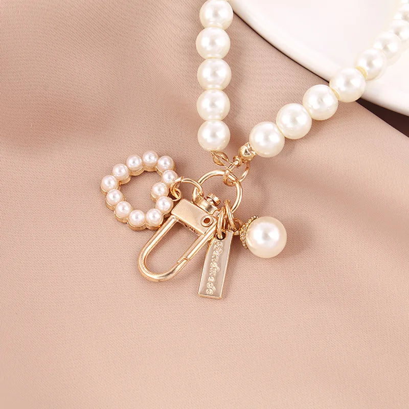 Cute Pearl Keychain Luxury Women Jewelry Shiny Pearl Bead Shell Phone Bag Backpack Charm Accessory Car Key Key Chain Pendant