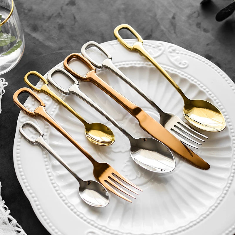 24Pcs Creativity European Style Luxury Cutlery Set Knife Fork Spoon Stainless Steel Tableware Elegant Dinnerware Hangable Design