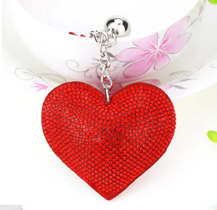 Luxury Brand Heart Shape Crystal Keychain Pendant for Women Bag and Car with Metal Keyring Key Accessories