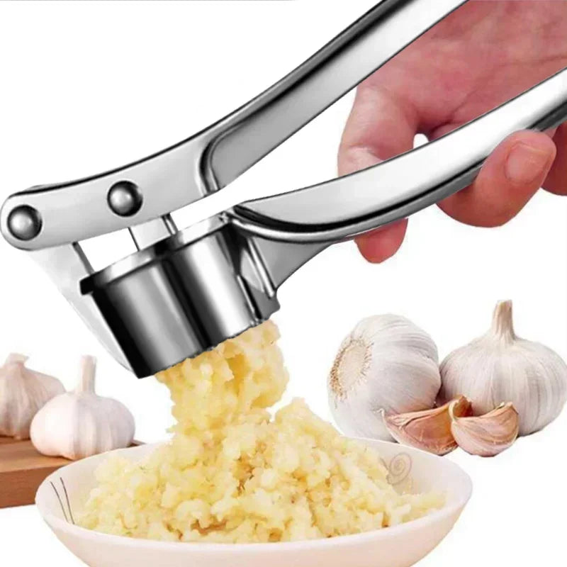 Zinc Alloy Garlic Press – Effortless Garlic Mincing Tool