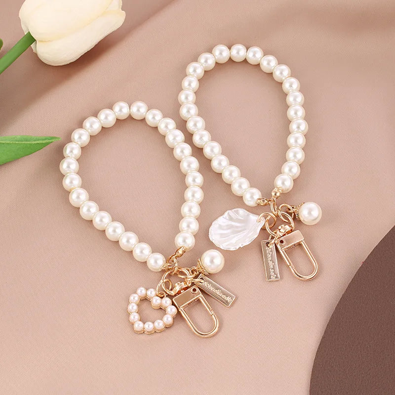 Cute Pearl Keychain Luxury Women Jewelry Shiny Pearl Bead Shell Phone Bag Backpack Charm Accessory Car Key Key Chain Pendant