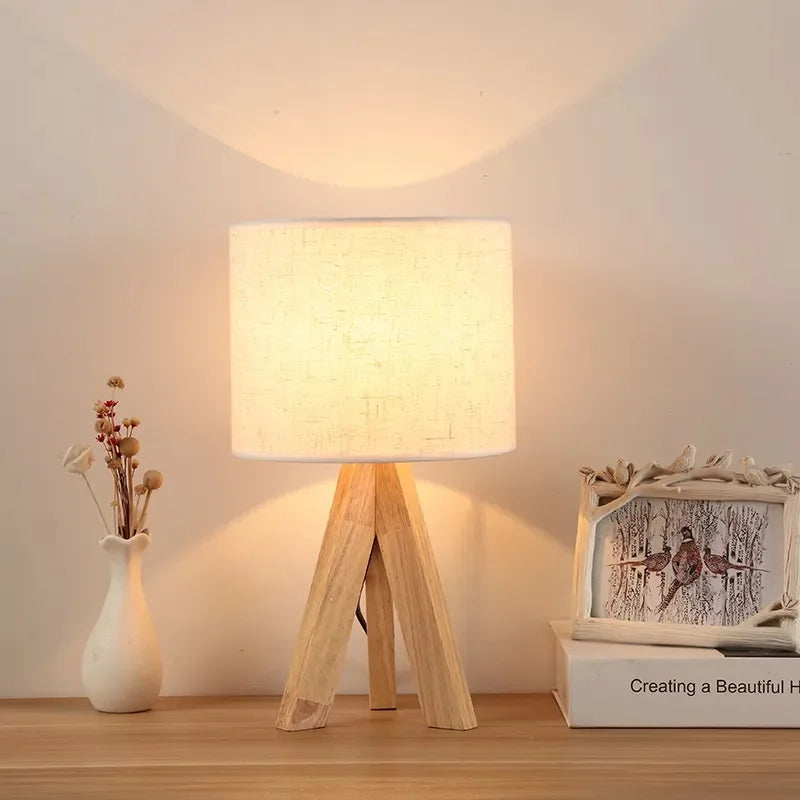 Nordic Wood Table Lamp E27 Blub Fabric Lampshade Desktop For Bedroom Study Book Shop Living Room LED Decorative LIghting Fixture